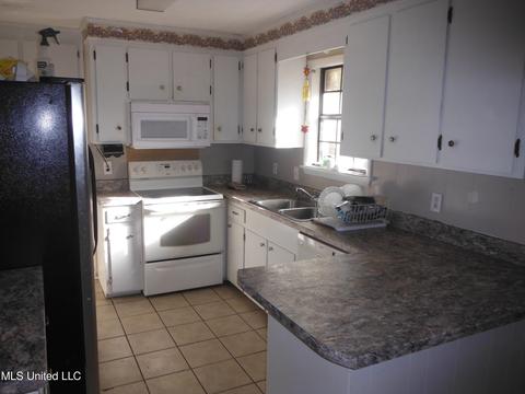 5486 Highway 18, Brandon, MS 39042 photo 4