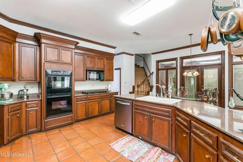 379 Saint Augustine Drive Dr, Madison, MS 39110 photo 38