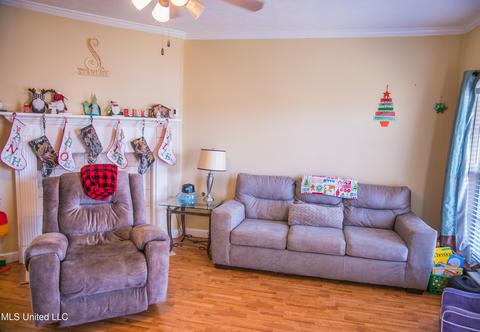 414 Willow Bay Dr, Byram, MS 39272 photo 3