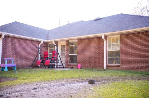 414 Willow Bay Dr, Byram, MS 39272 photo 13