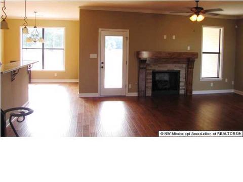 657 N Doe Creek Trl, Hernando, MS 38632 photo 2