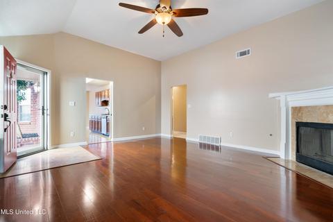 7641 E Fox Hunt Dr, Olive Branch, MS 38654 photo 4