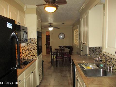 4669 Nisqually Rd, Jackson, MS 39206 photo 10