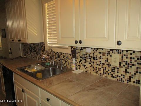4669 Nisqually Rd, Jackson, MS 39206 photo 11