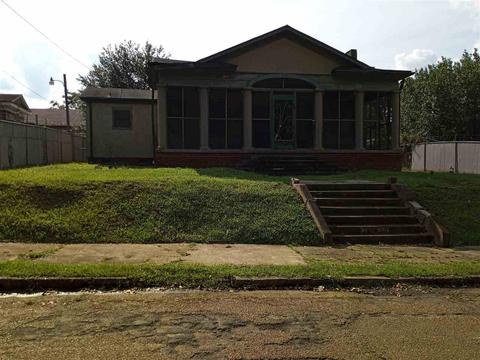 729 Eastview St, Jackson, MS 39209 photo 1