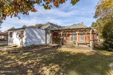 207 Chestnut Dr, Brandon, MS 39047 photo 10
