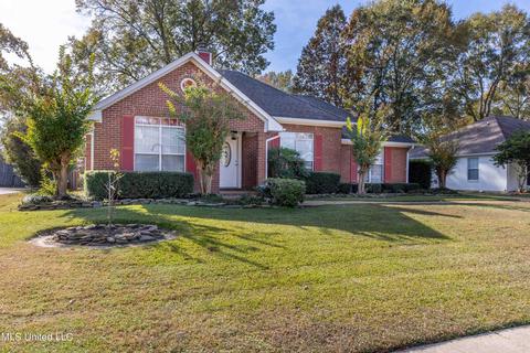 207 Chestnut Dr, Brandon, MS 39047 photo 2