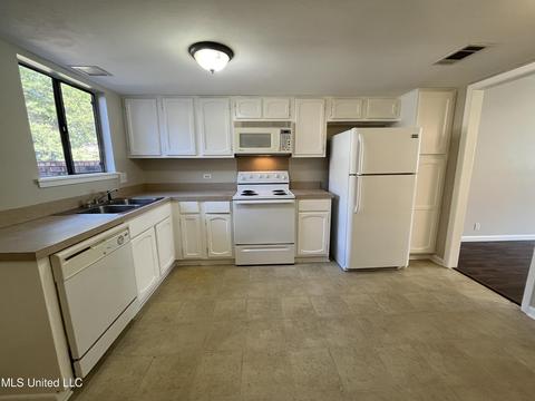 345 Lakebend Dr, Brandon, MS 39042 photo 12
