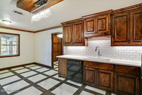 163 S Eagle Ridge Dr, Florence, MS 39073 photo 13