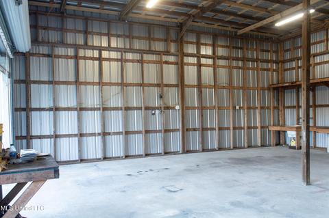 6008 Perry St, Moss Point, MS 39562 photo 27