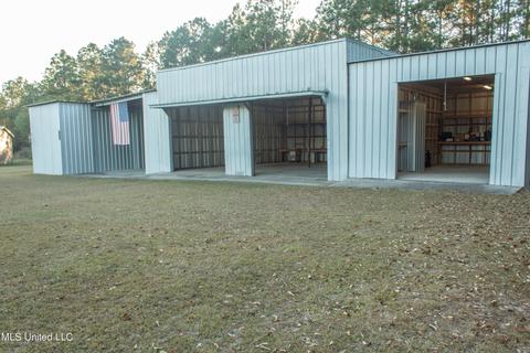 6008 Perry St, Moss Point, MS 39562 photo 4