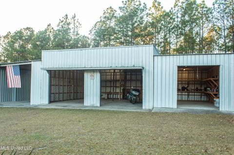 6008 Perry St, Moss Point, MS 39562 photo 23