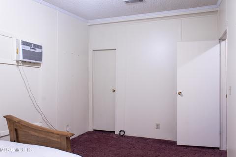 6008 Perry St, Moss Point, MS 39562 photo 19