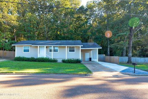 205 E Jackson St, Ridgeland, MS 39157 photo 1
