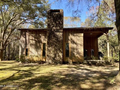 188 Devaughn Rd, Lucedale, MS 39452 photo 3