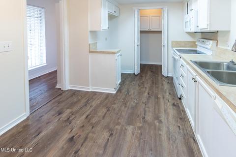 50 Roundtree Cir, Brandon, MS 39042 photo 12