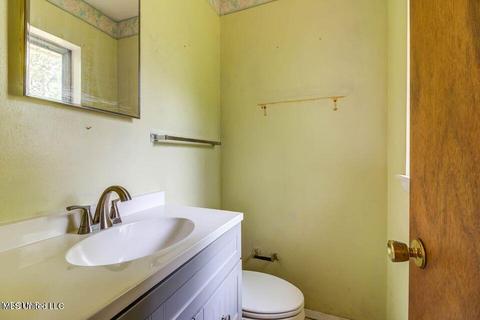 7220 Hampton Dr, Biloxi, MS 39532 photo 29