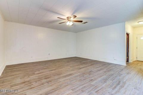 7220 Hampton Dr, Biloxi, MS 39532 photo 8