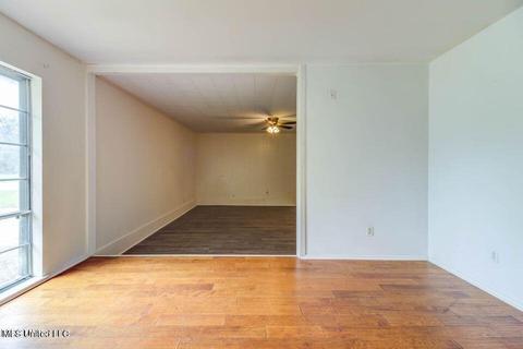 7220 Hampton Dr, Biloxi, MS 39532 photo 7
