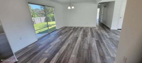 100 Benton Dr, Long Beach, MS 39560 photo 9