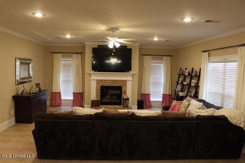 1467 Banbury Ln, Hernando, MS 38632 photo 5