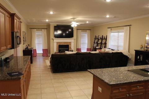 1467 Banbury Ln, Hernando, MS 38632 photo 9