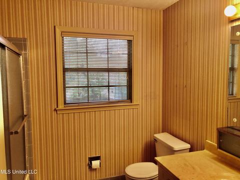 1343 Riverwood Dr, Jackson, MS 39211 photo 11