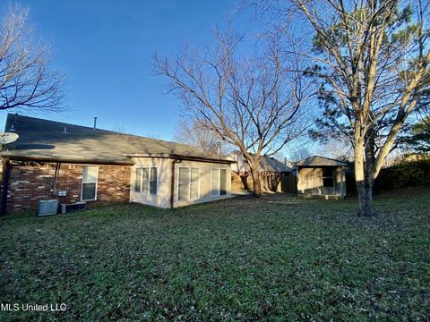 10375 Amanda Dr, Olive Branch, MS 38654 photo 21