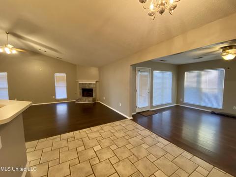 10375 Amanda Dr, Olive Branch, MS 38654 photo 17