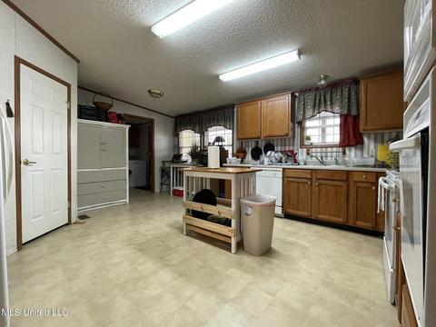 26000 Ramie Farm Rd, Lucedale, MS 39452 photo 2