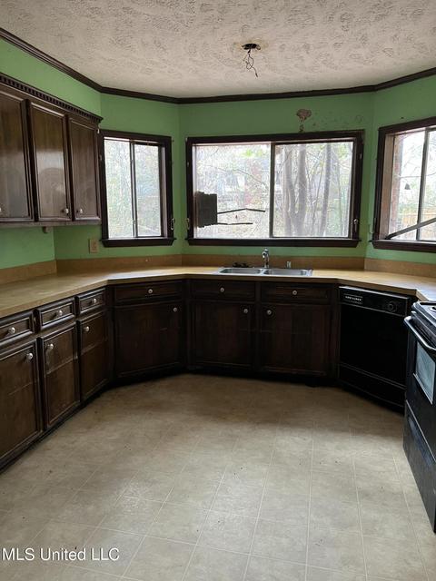 1426 Tracewood Dr, Jackson, MS 39211 photo 2