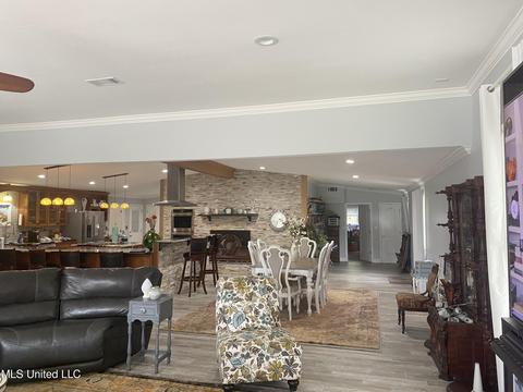 204 Lotus Dr, Brandon, MS 39047 photo 9