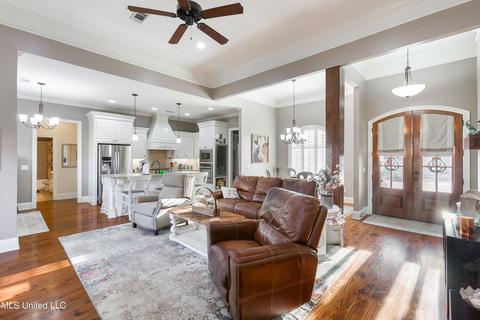122 Claiborne St, Madison, MS 39110 photo 8