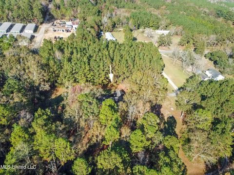 2918 Highway 26 Hwy, Wiggins, MS 39577 photo 35