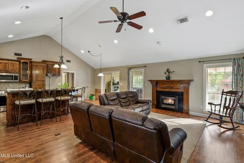 2918 Highway 26 Hwy, Wiggins, MS 39577 photo 3