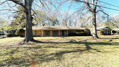 5415 Fairway St, Jackson, MS 39211 photo 1