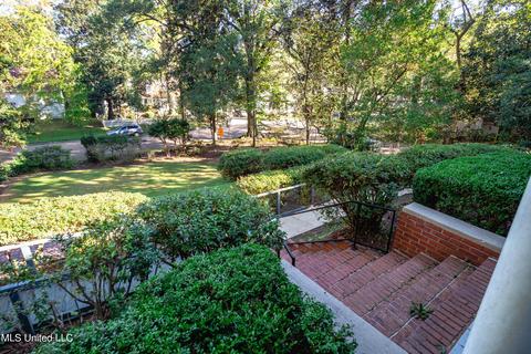 1692 Laurel St, Jackson, MS 39202 photo 5