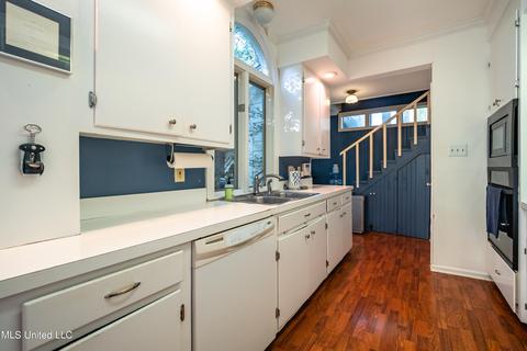 1692 Laurel St, Jackson, MS 39202 photo 23
