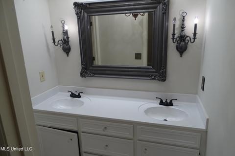 307 Meadowoods Dr, Jackson, MS 39211 photo 21