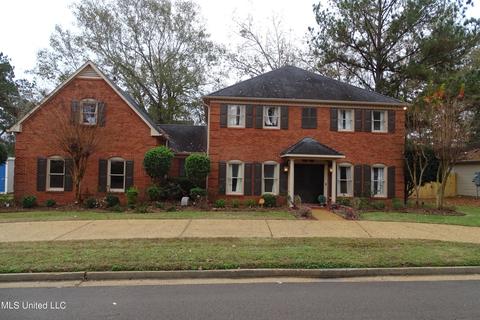 307 Meadowoods Dr, Jackson, MS 39211 photo 1