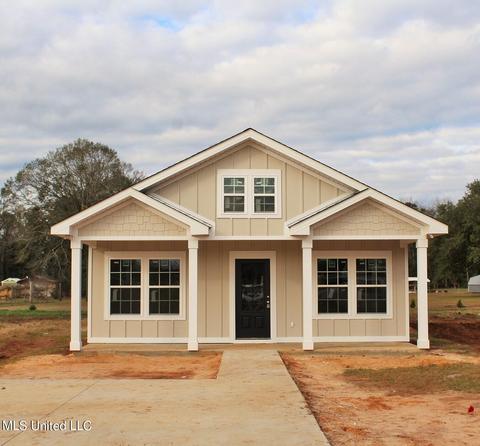 125 Ridge Ln, Lucedale, MS 39452 photo 1