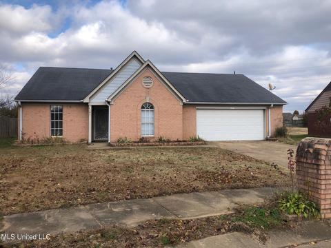 6350 E Oak Run Dr, Olive Branch, MS 38654 photo 1
