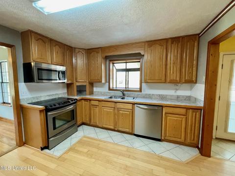243 Shaw Rd, Conehatta, MS 39057 photo 9