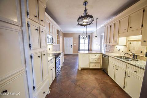 708 Hunter Hl, Brandon, MS 39047 photo 14