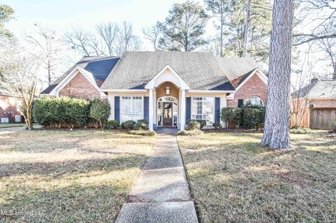 708 Hunter Hl, Brandon, MS 39047 photo 1