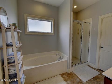 2291 Saint Ives Ln, Hernando, MS 38632 photo 16