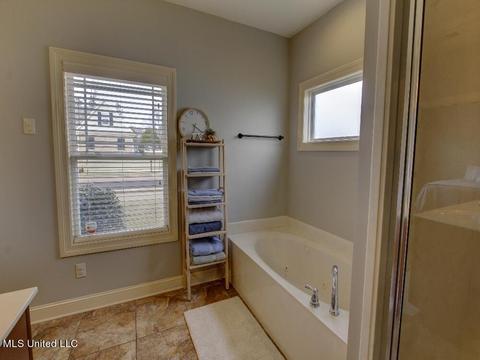 2291 Saint Ives Ln, Hernando, MS 38632 photo 18