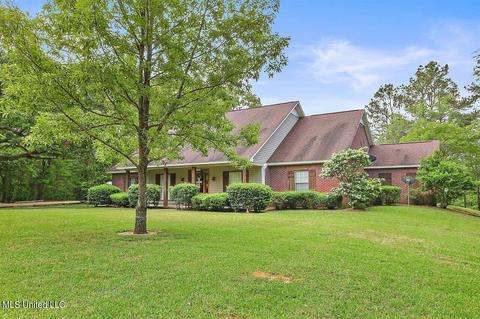 5929 Tank Rd, Terry, MS 39170 photo 3