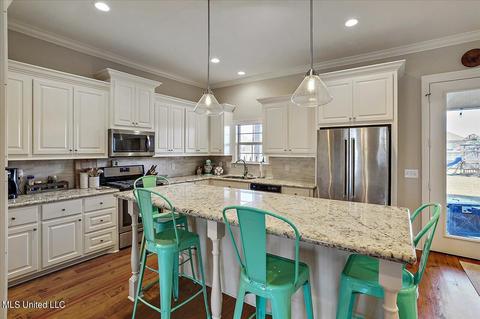211 Falls Xing, Madison, MS 39110 photo 12