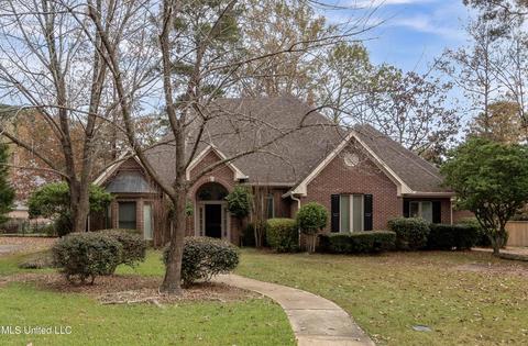 405 Daniel Dr, Brandon, MS 39047 photo 1